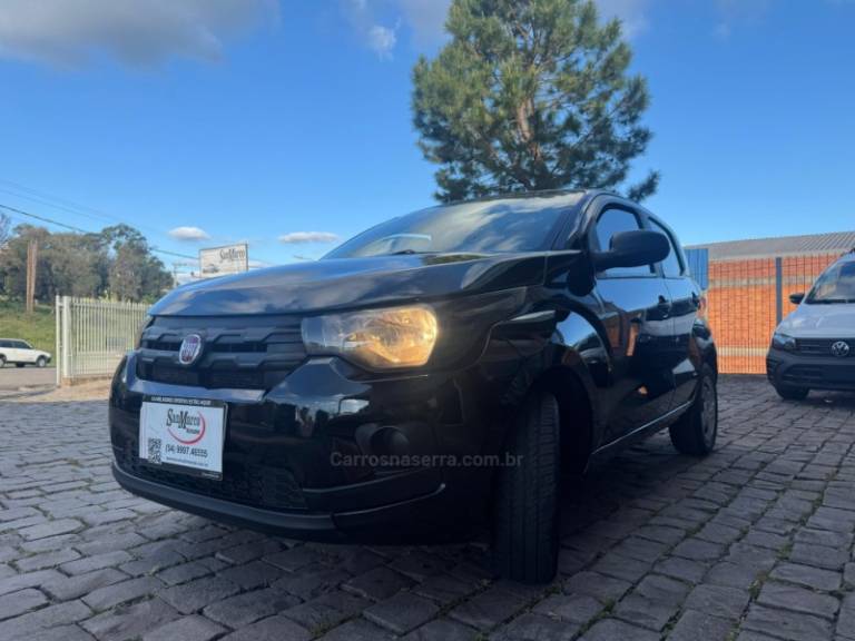 FIAT - MOBI - 2019/2020 - Preta - R$ 45.000,00