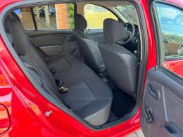 RENAULT - SANDERO - 2011/2012 - Vermelha - R$ 27.000,00