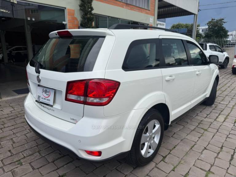 FIAT - FREEMONT - 2012/2012 - Branca - Sob Consulta