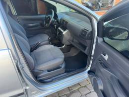 VOLKSWAGEN - FOX - 2008/2009 - Prata - R$ 26.000,00
