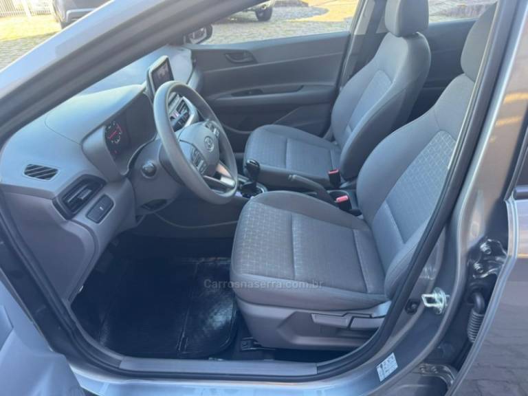 HYUNDAI - HB20S - 2023/2024 - Cinza - R$ 85.000,00