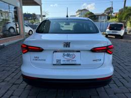 FIAT - CRONOS - 2022/2022 - Branca - R$ 73.000,00