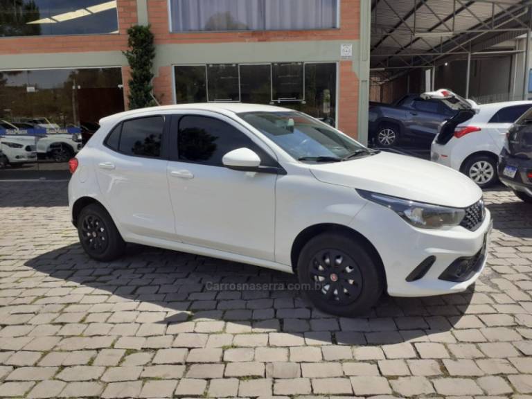 FIAT - ARGO - 2019/2020 - Branca - R$ 59.000,00