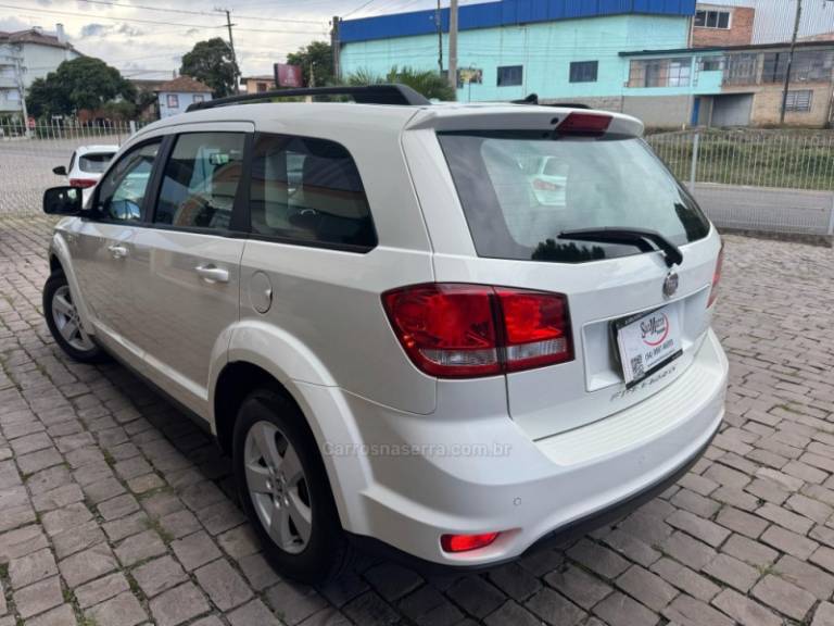FIAT - FREEMONT - 2012/2012 - Branca - Sob Consulta