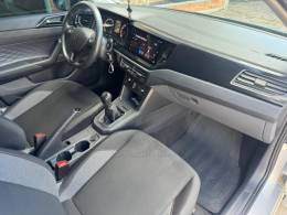 VOLKSWAGEN - POLO - 2024/2025 - Prata - R$ 79.000,00