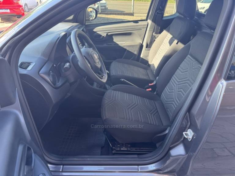 FIAT - STRADA - 2023/2024 - Cinza - R$ 95.000,00