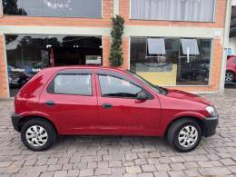 CHEVROLET - CELTA - 2009/2010 - Vermelha - R$ 23.000,00