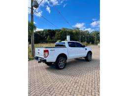 FORD - RANGER - 2018/2018 - Branca - R$ 141.000,00