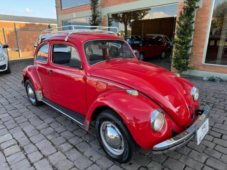 VOLKSWAGEN - FUSCA - 1983/1983 - Vermelha - R$ 20.000,00