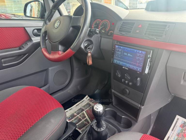 CHEVROLET - MERIVA - 2007/2008 - Vermelha - R$ 33.000,00