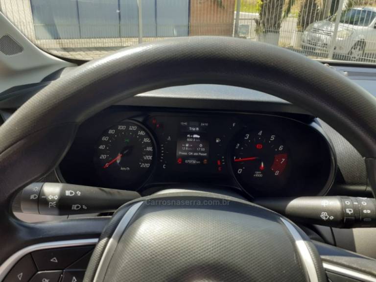 FIAT - ARGO - 2019/2020 - Branca - R$ 59.000,00