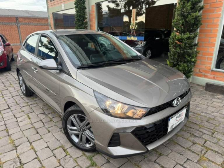 HYUNDAI - HB20 - 2024/2025 - Prata - R$ 95.000,00