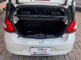 FIAT - MOBI - 2017/2018 - Branca - R$ 46.000,00