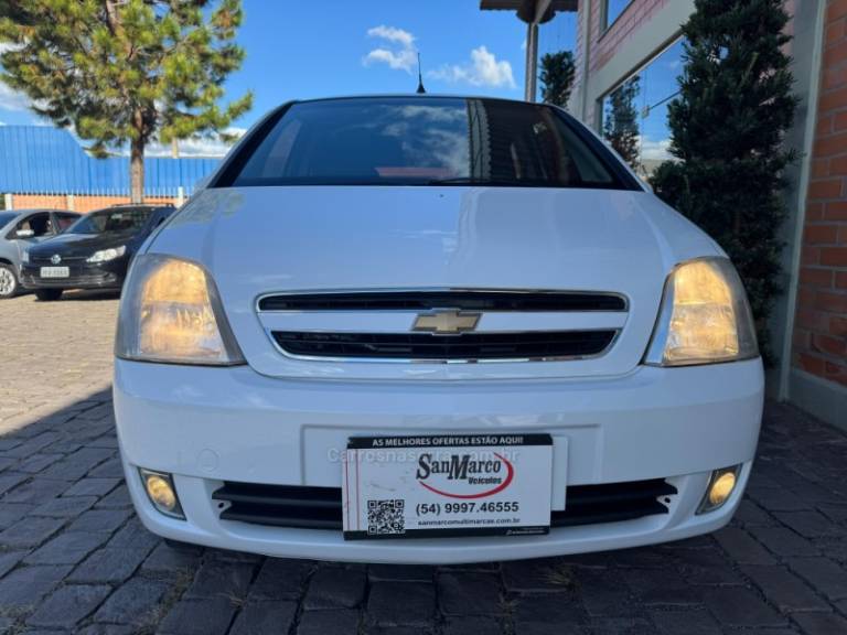 CHEVROLET - MERIVA - 2009/2010 - Branca - R$ 30.000,00