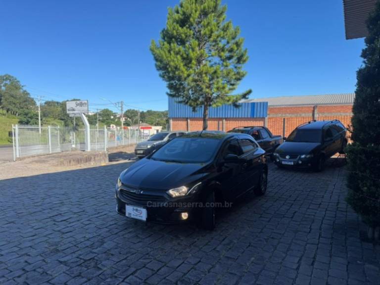 CHEVROLET - ONIX - 2020/2020 - Preta - R$ 55.000,00