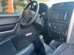 SUZUKI - JIMNY - 2021/2022 - Branca - R$ 103.000,00