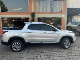 FIAT - TORO - 2018/2019 - Prata - R$ 114.000,00