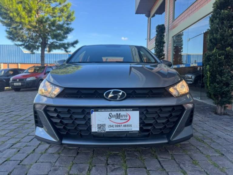 HYUNDAI - HB20S - 2023/2024 - Cinza - R$ 85.000,00