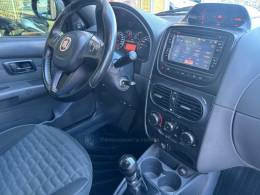 FIAT - STRADA - 2017/2018 - Vermelha - R$ 76.000,00