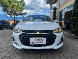 CHEVROLET - ONIX - 2024/2025 - Branca - R$ 103.000,00