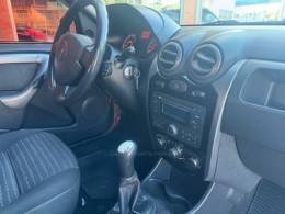 RENAULT - SANDERO - 2011/2012 - Vermelha - R$ 30.000,00