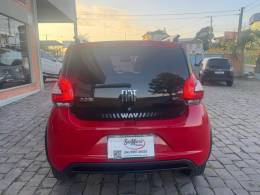 FIAT - MOBI - 2016/2017 - Vermelha - R$ 45.000,00
