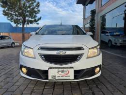 CHEVROLET - ONIX - 2013/2013 - Branca - R$ 41.000,00