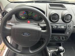 FORD - FIESTA - 2008/2009 - Branca - R$ 23.000,00