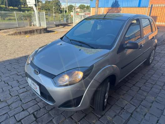 FORD - FIESTA - 2011/2012 - Prata - Sob Consulta