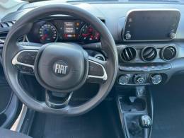 FIAT - CRONOS - 2022/2022 - Branca - R$ 73.000,00