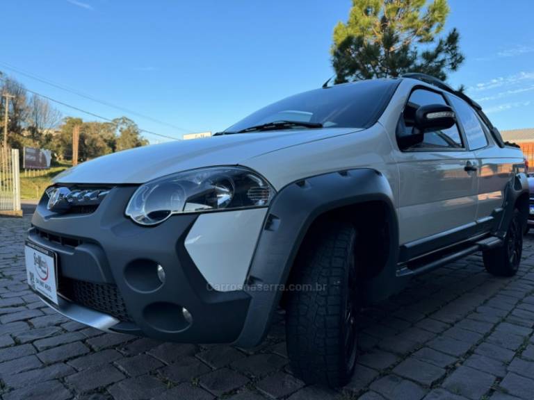 FIAT - STRADA - 2016/2016 - Branca - R$ 67.000,00