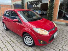 FORD - FIESTA - 2011/2012 - Vermelha - R$ 33.000,00
