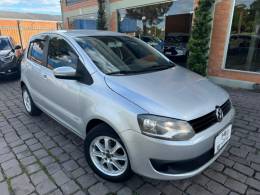 VOLKSWAGEN - FOX - 2013/2014 - Prata - R$ 43.500,00