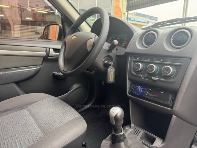 CHEVROLET - CELTA - 2014/2015 - Branca - R$ 35.000,00