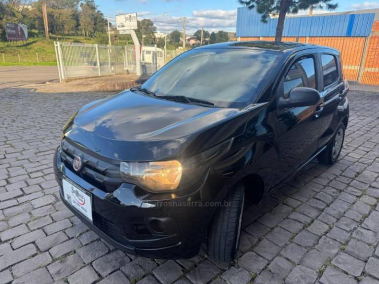 FIAT - MOBI - 2019/2020 - Preta - R$ 45.000,00
