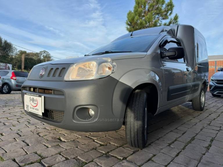 FIAT - FIORINO - 2018/2019 - Prata - R$ 70.500,00