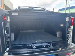 FIAT - TORO - 2024/2024 - Branca - R$ 175.000,00