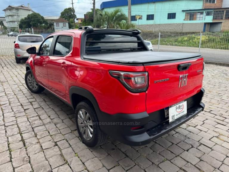 FIAT - STRADA - 2020/2021 - Vermelha - R$ 86.000,00