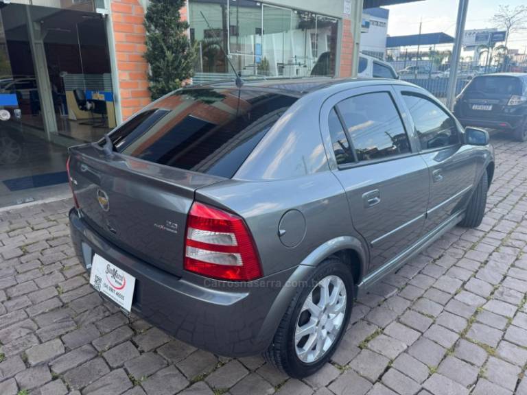CHEVROLET - ASTRA - 2009/2010 - Cinza - R$ 37.000,00