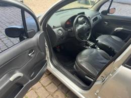 CITROËN - C3 - 2010/2011 - Prata - R$ 23.500,00