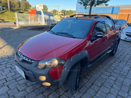 FIAT - STRADA - 2017/2018 - Vermelha - R$ 76.000,00