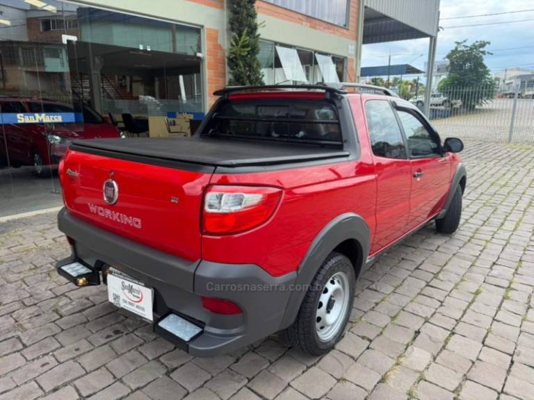 FIAT - STRADA - 2014/2014 - Vermelha - R$ 60.000,00