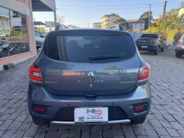 RENAULT - SANDERO - 2018/2019 - Cinza - R$ 59.000,00