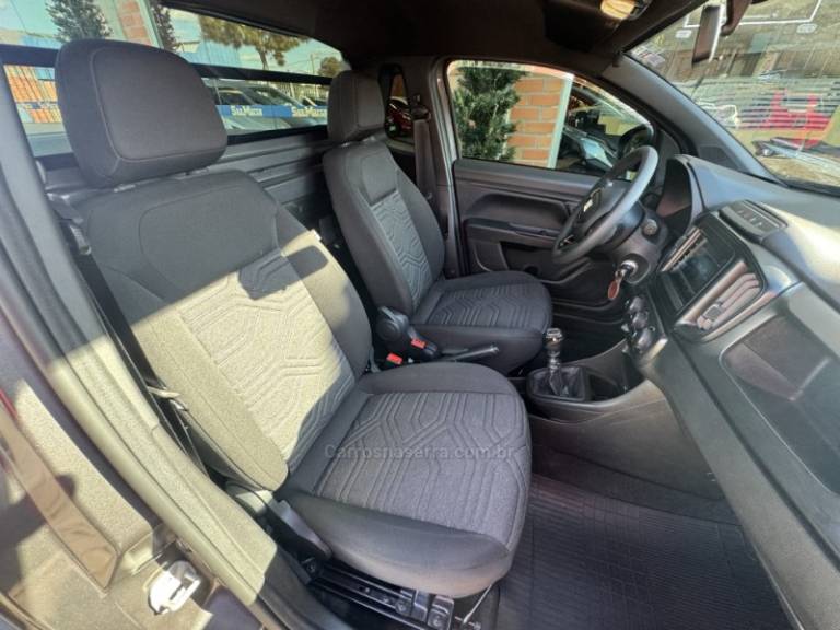 FIAT - STRADA - 2023/2024 - Cinza - R$ 95.000,00