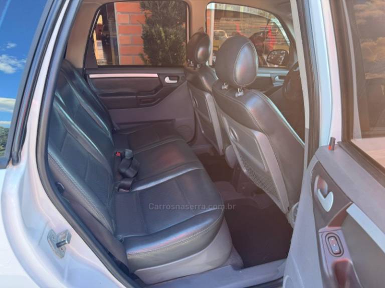 CHEVROLET - MERIVA - 2009/2010 - Branca - R$ 30.000,00