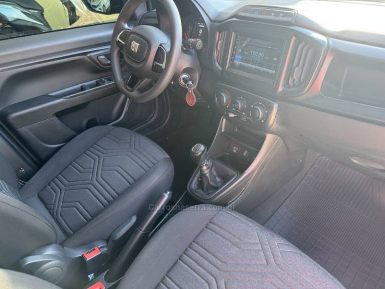 FIAT - STRADA - 2023/2024 - Cinza - R$ 95.000,00