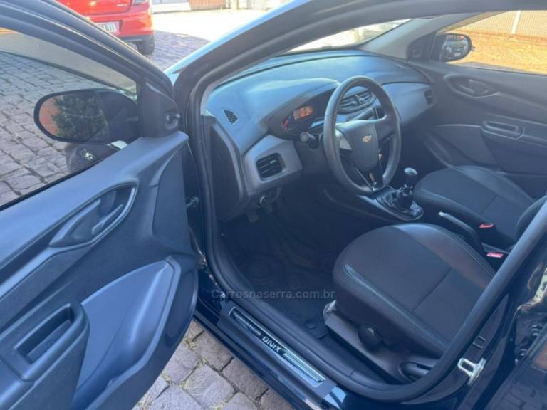 CHEVROLET - ONIX - 2020/2020 - Preta - R$ 55.000,00