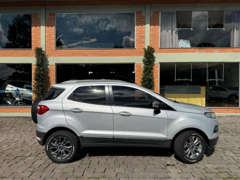 FORD - ECOSPORT - 2012/2013 - Prata - R$ 54.000,00