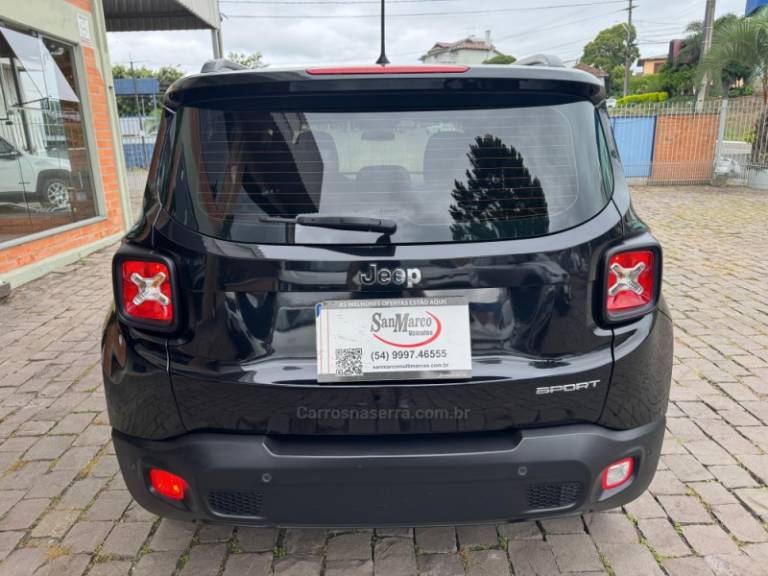 JEEP - RENEGADE - 2018/2018 - Preta - R$ 70.000,00