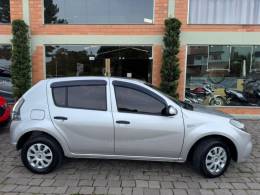 RENAULT - SANDERO - 2013/2014 - Prata - R$ 34.000,00